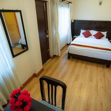 Kathmandu Sunny Hotel Екстер'єр фото