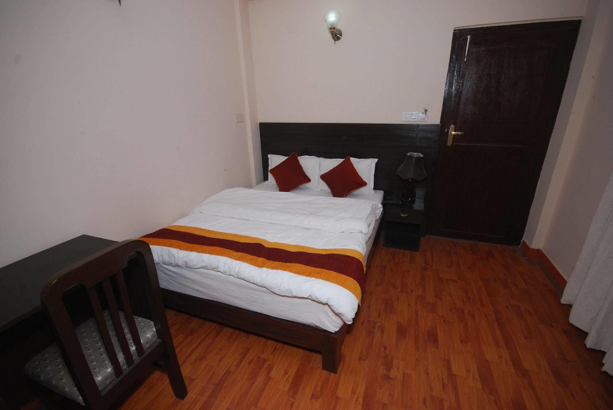 Kathmandu Sunny Hotel Екстер'єр фото