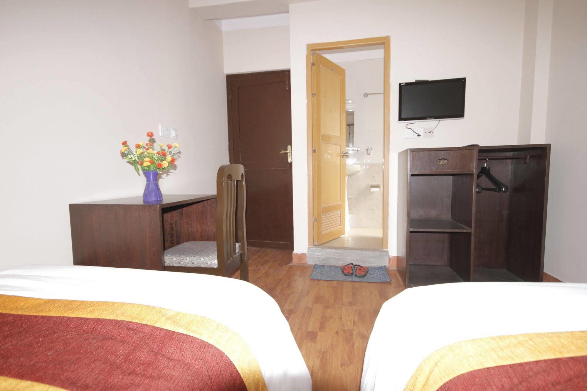 Kathmandu Sunny Hotel Екстер'єр фото