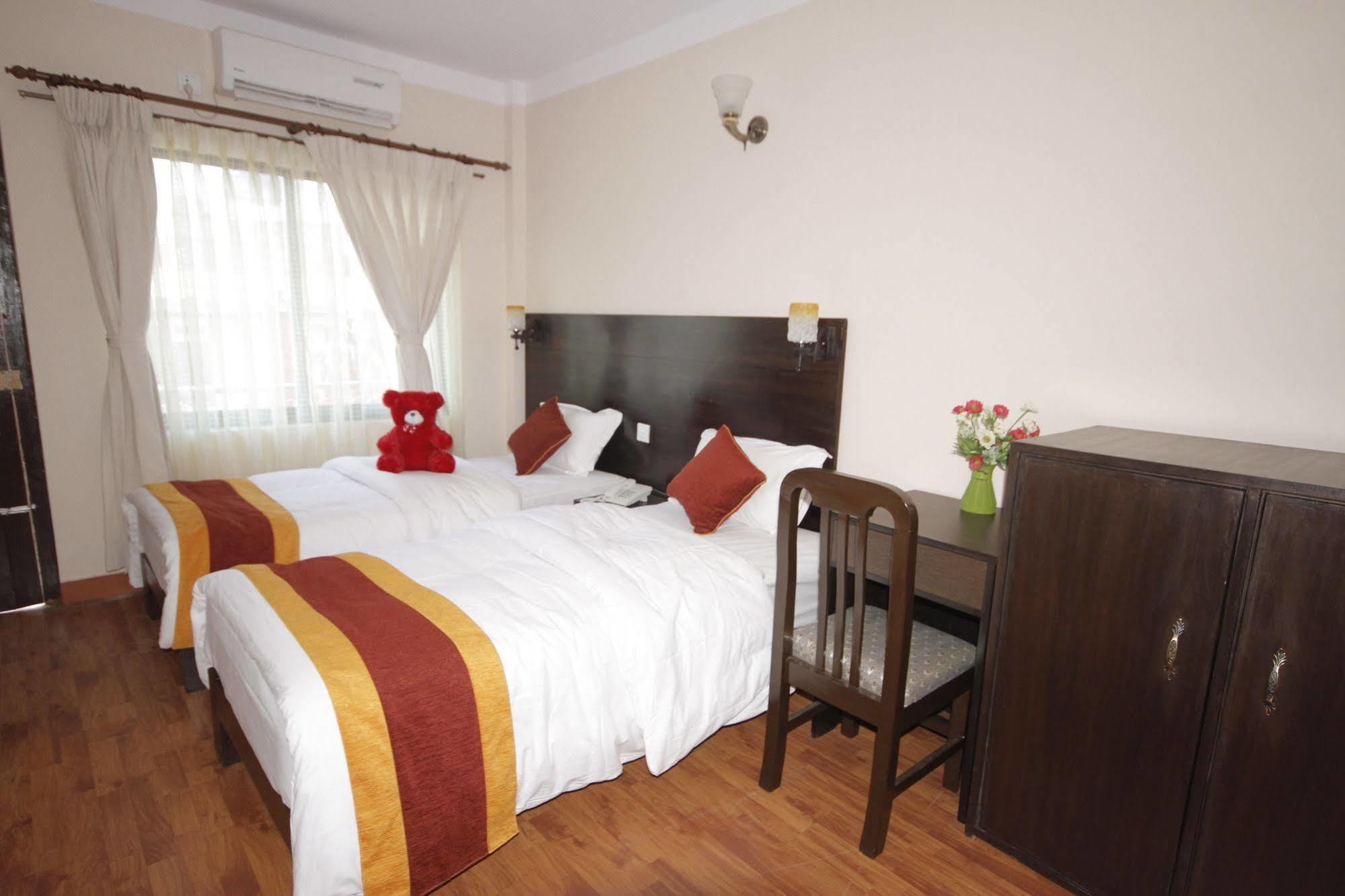 Kathmandu Sunny Hotel Екстер'єр фото
