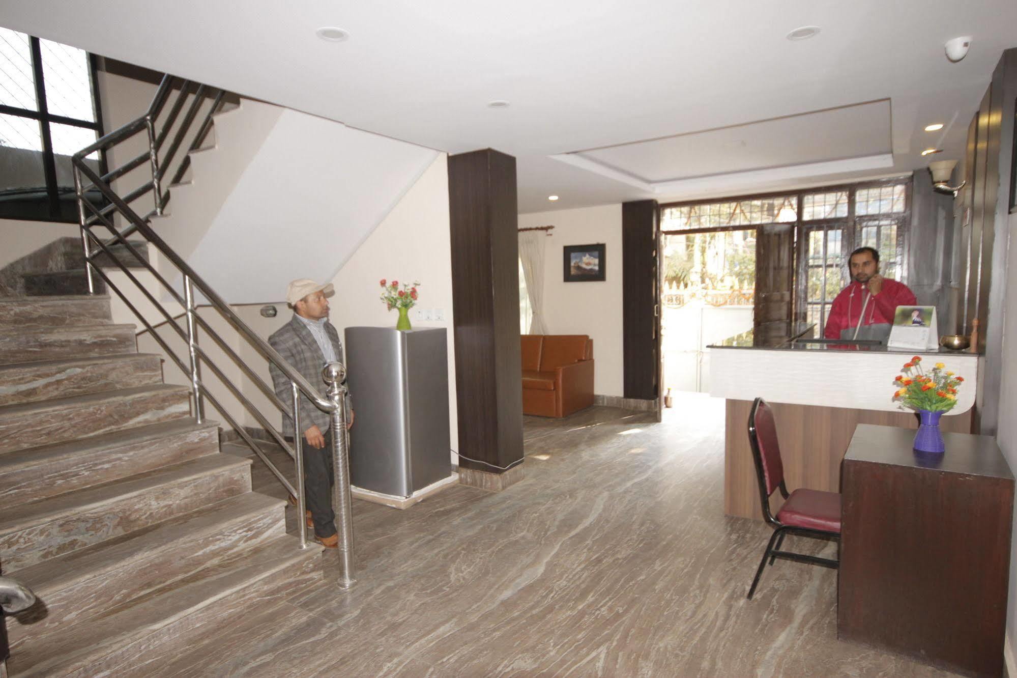 Kathmandu Sunny Hotel Екстер'єр фото